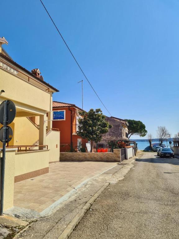 Apartments Manuel Novigrad Istria Exterior foto