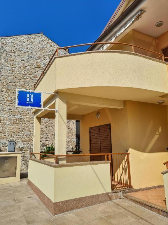 Apartments Manuel Novigrad Istria Exterior foto
