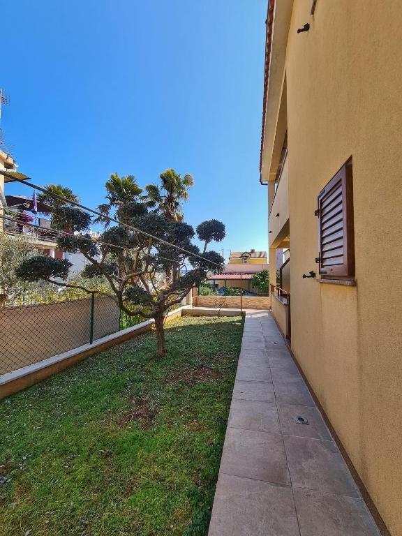 Apartments Manuel Novigrad Istria Exterior foto